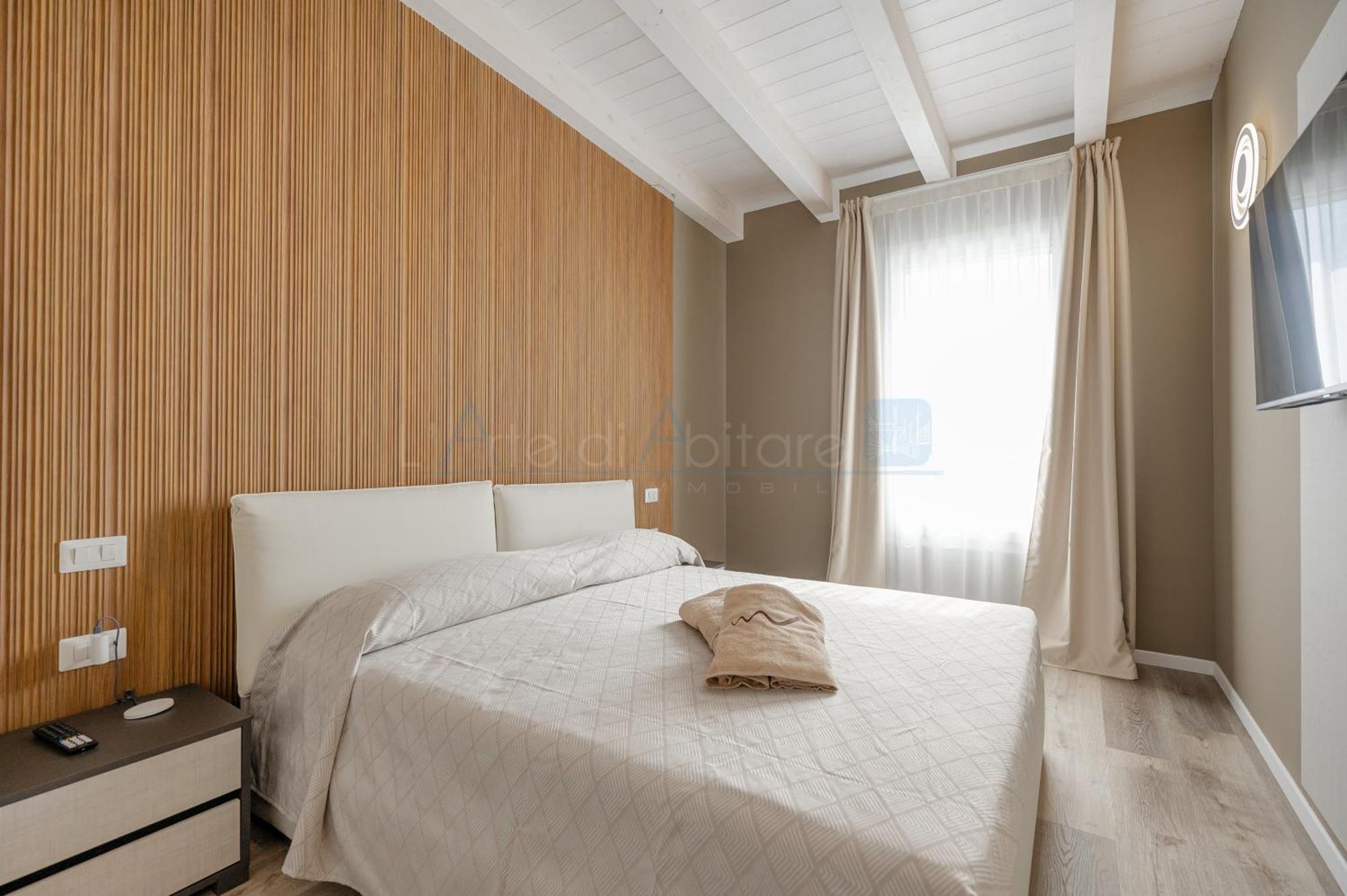 Apartment Wave Island Gold G8 *
